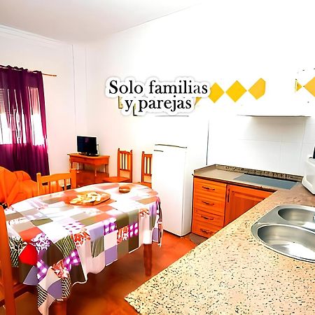Apartamentos Noria Familias Y Parejas Gold Conil De La Frontera Exterior foto